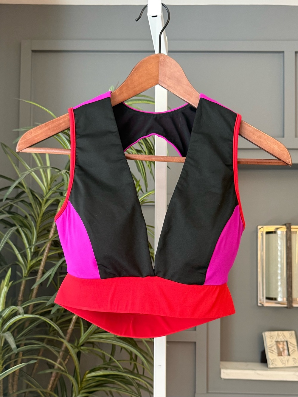 MICHI Flare Longline Sports Bra Colorblock Pink Red Black Size S